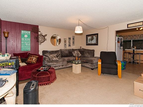 3rd image of 2900 B 60th Ln SE