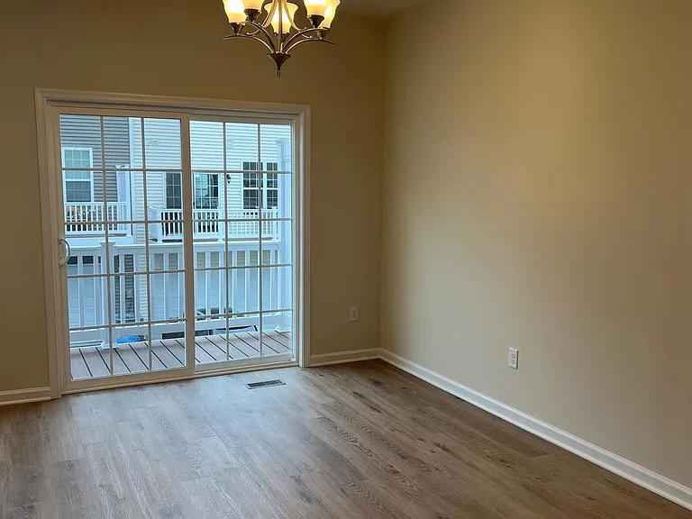 116 Waywood Dr — Photo 8
