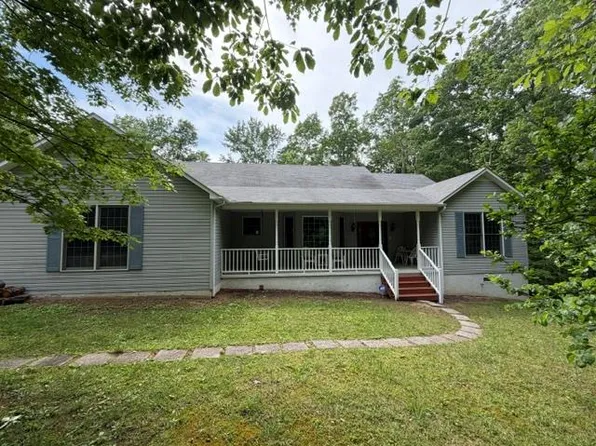36 Point Pl, Monterey, TN 38574
