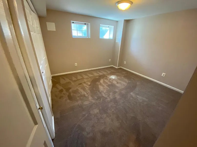 516 Francis Nicholson Way — Photo 21