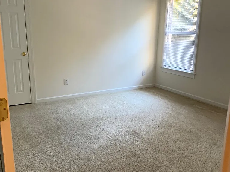 Upstairs bedroom 3