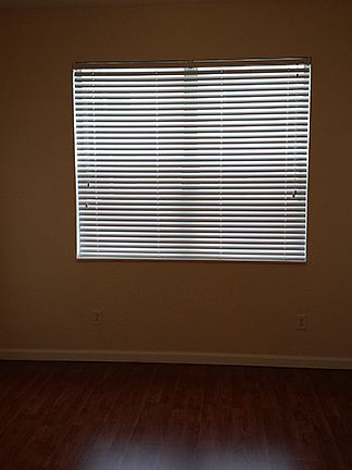 4th image of 1550 Shallcross Ave