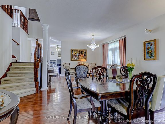 4th image of 70 Blackforest Dr