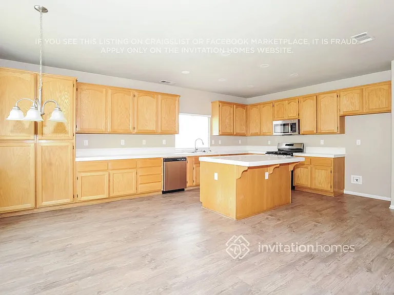 4208 Sungate Dr — Photo 6
