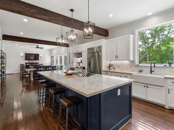 2215 Pecan Lake Drive, Richmond, TX 77406