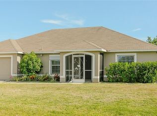 1902 SW 26th St, Cape Coral, FL 33993
