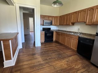 296 3rd St #1, Troy, NY 12180