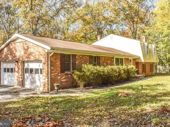 14117 Beverly Dr, Hughesville, MD 20637