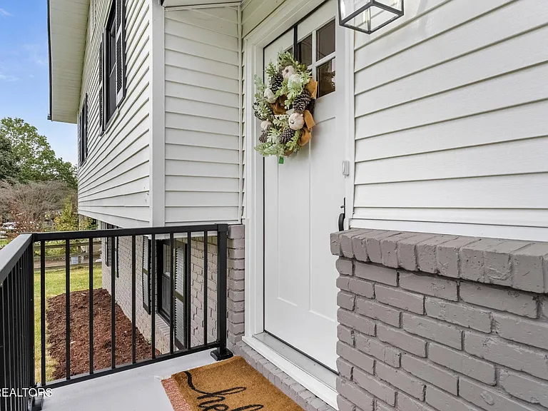 6741 Heatherbrook Dr — Photo 6