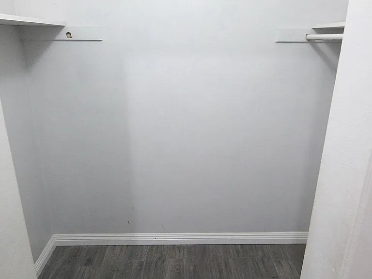 3247 W Century Blvd #8 — Photo 23