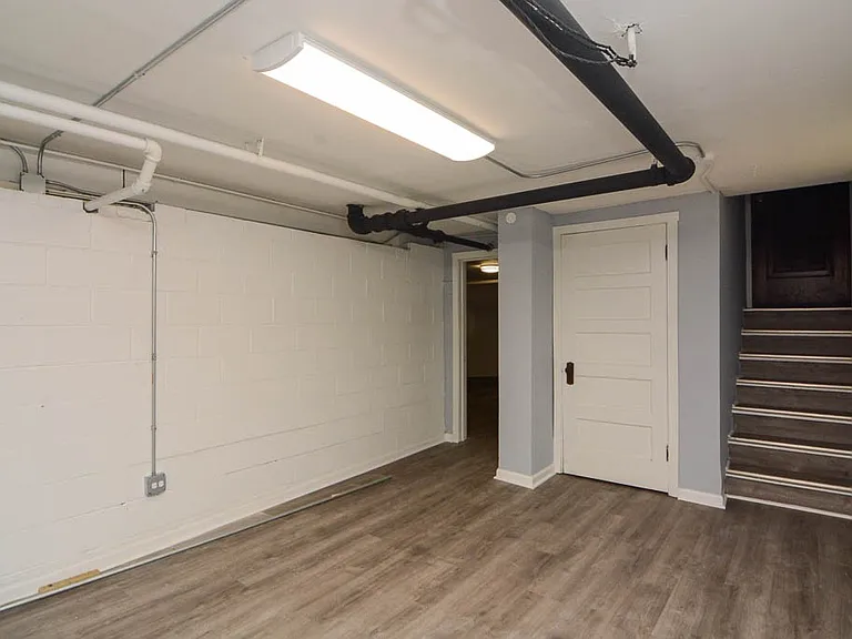 5534 N Artesian Ave #6H — Photo 7