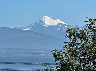 3917 Mallard Point Dr, Anacortes, WA 98221