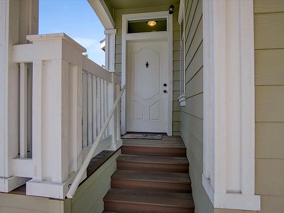 3rd image of 84 Park Dr #84