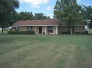 498 Ritchey Rd, Valley View, TX 76272