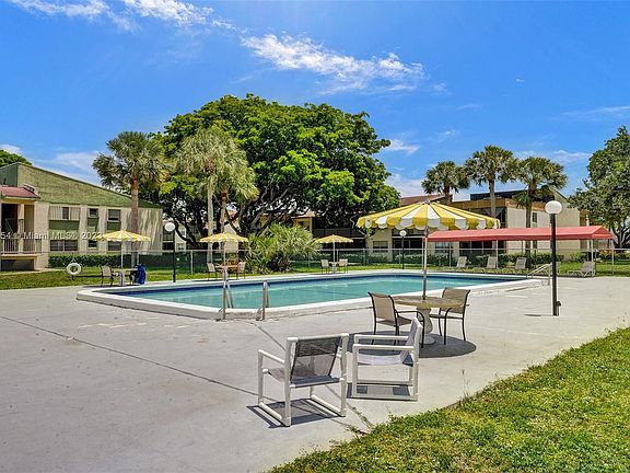 2nd image of 4126 NW 88th Ave APT 207