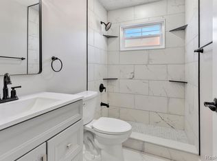 7486 Plainfield St, Dearborn Heights, MI 48127