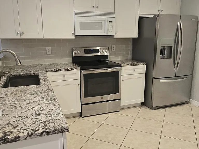 5357 SE Jennings Ln — Photo 15