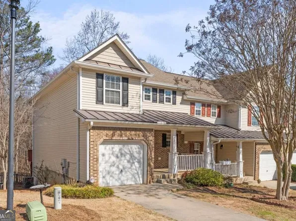 431 Red Coat Ln, Woodstock, GA 30188