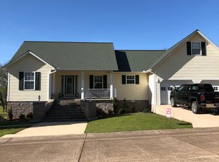 335 Pebble Creek Dr, Mountain View, AR 72560