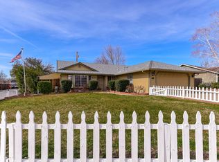 1474 Kingston Ct, Redding, CA 96003