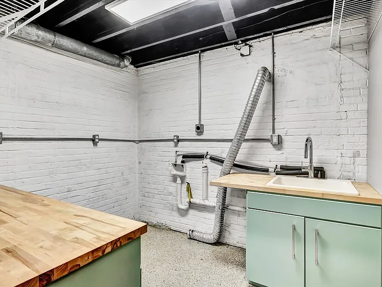 5004 Holston Dr — Photo 23