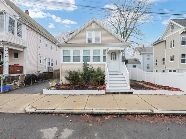 42 Auburn St, Malden, MA 02148