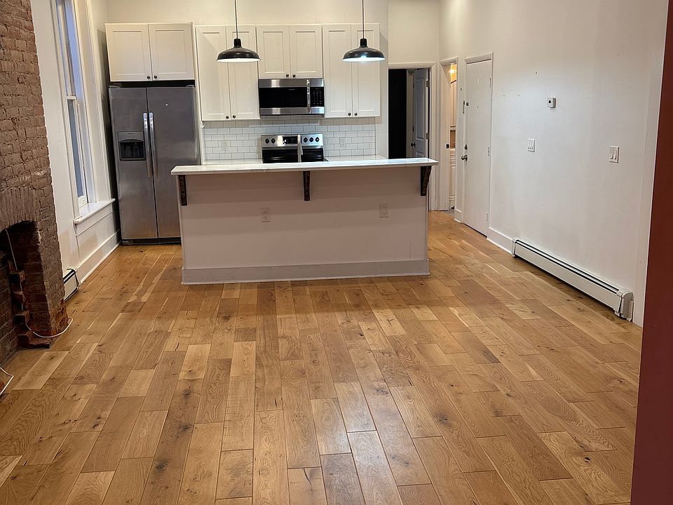 1st image of 27 John St APT 2