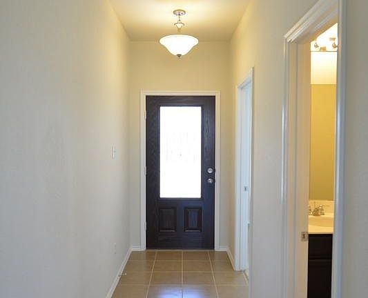 5th image of 5611 Huntington Dr