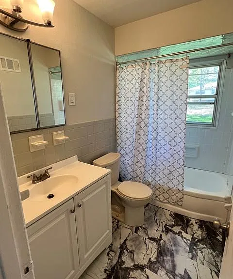 135 Pompano Ln — Photo 4