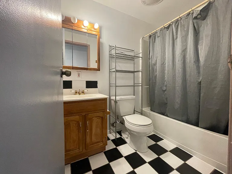 27 Clooney Dr — Photo 11