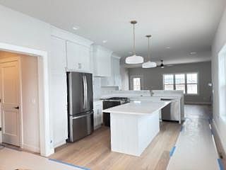 5th image of 1205 20th Street