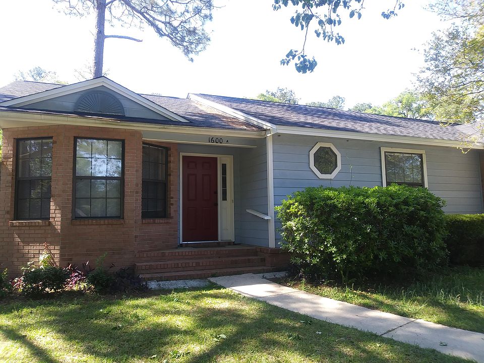 1st image of 1600A Akridge Dr