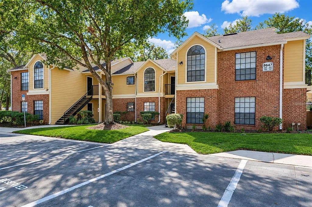1 bed, 1.0 bath, 822 sqft, $1,450 — Photo 4