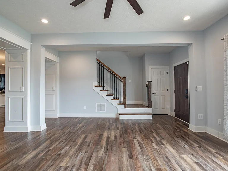109 Gaston Cir — Photo 12