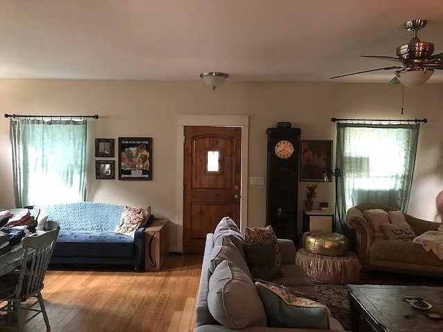 2803 Goodwin Ave — Photo 4