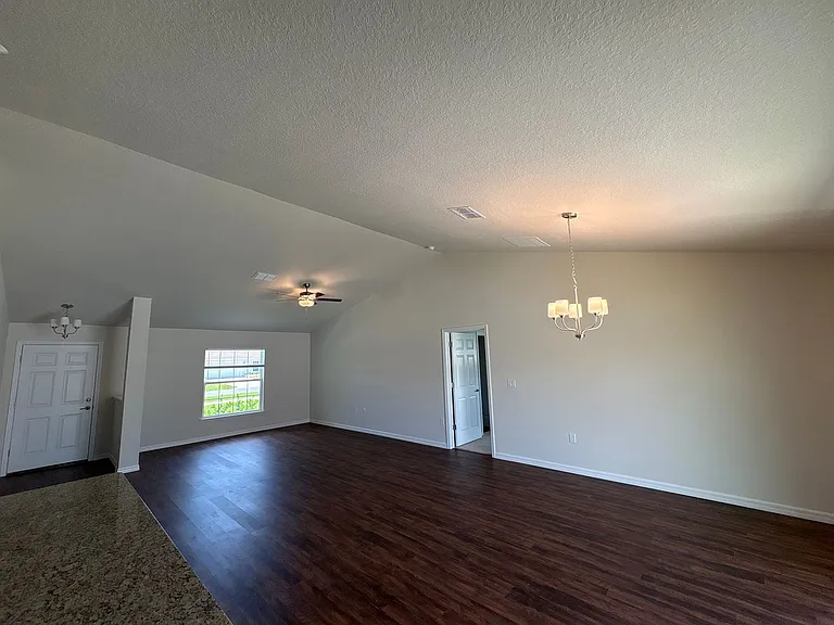 3491 SW 155th Ln — Photo 4