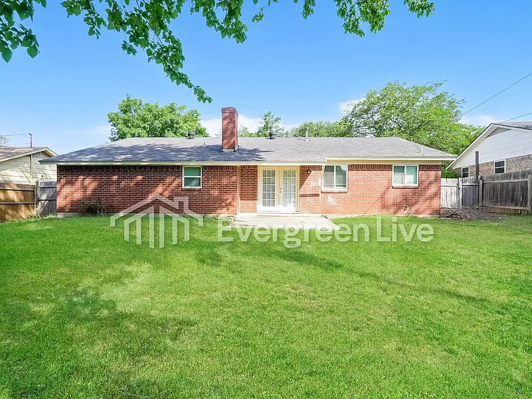 916 Gettysburg Pl — Photo 19