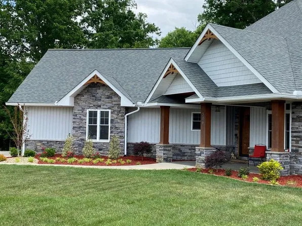 306 Saddle Ridge Ct, Greeneville, TN 37745