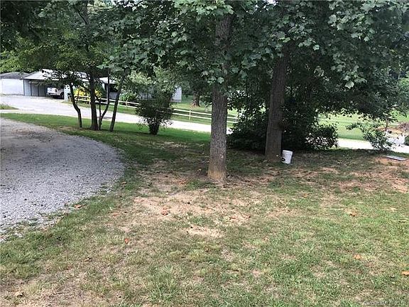 5th image of 15 Hidden Forest Dr