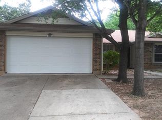 6711 Woodhill Rd, Dallas, TX 75217