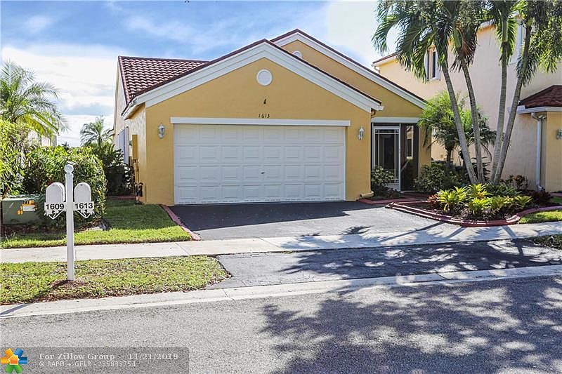 1st image of 1613 Salerno Cir