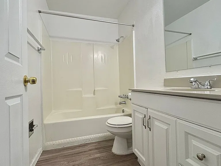 Chama Court Apartments — Photo 15