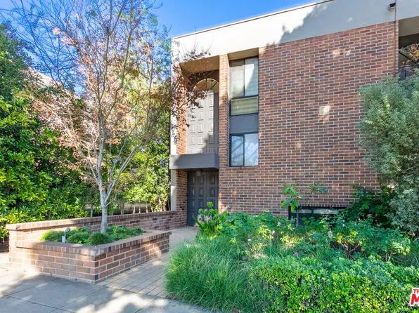 9323 Burton Way APT A, Beverly Hills, CA 90210