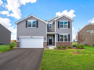 548 Colchester Dr, Oswego, IL 60543