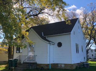 453 Fox Ave, Woden, IA 50484