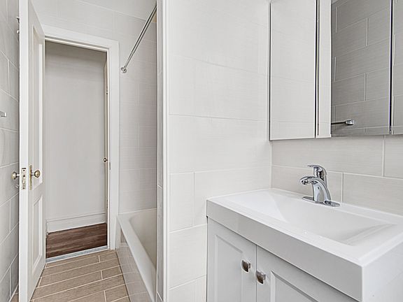 5th image of 408 8th Ave APT 2A