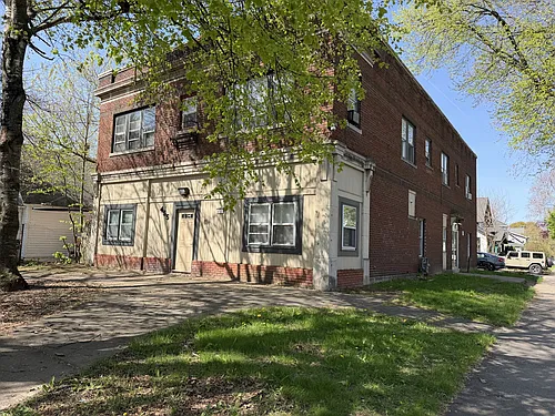 455-457 Post Ave Photo 1