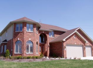 9256 Star Ct, Frankfort, IL 60423
