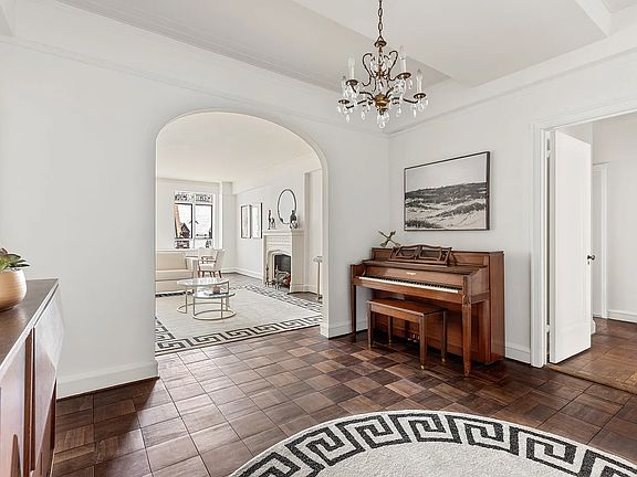 3rd image of 115 Central Park W APT 12J