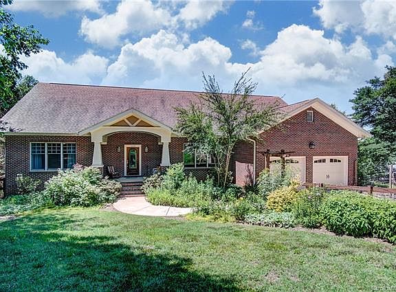 2nd image of 16308 Fallview Dr